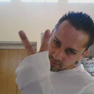 Meet your Posher, Robert